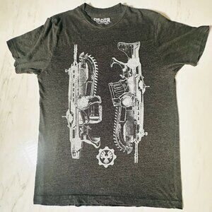 Gears of War Gray T-Shirt - Front Graphic Chainsaw - Size Medium - Microsoft